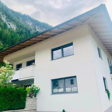 Haus Bella